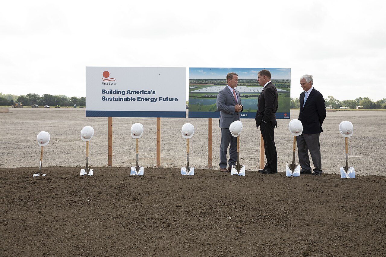 17 August 2021 - Walbridge, OH - U.S. Secretary of Labor Marty J. Walsh tours the new First Solar Walbridge, Ohio factory and groundbreaking ceremony.