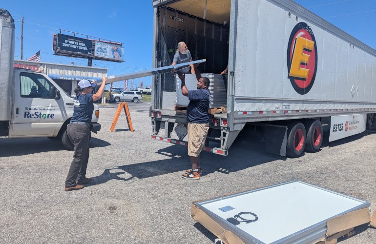 Got Electric Donates Solar Panels to Habitat for Humanity